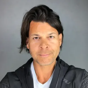 Paul Lefiti 's Profile Picture