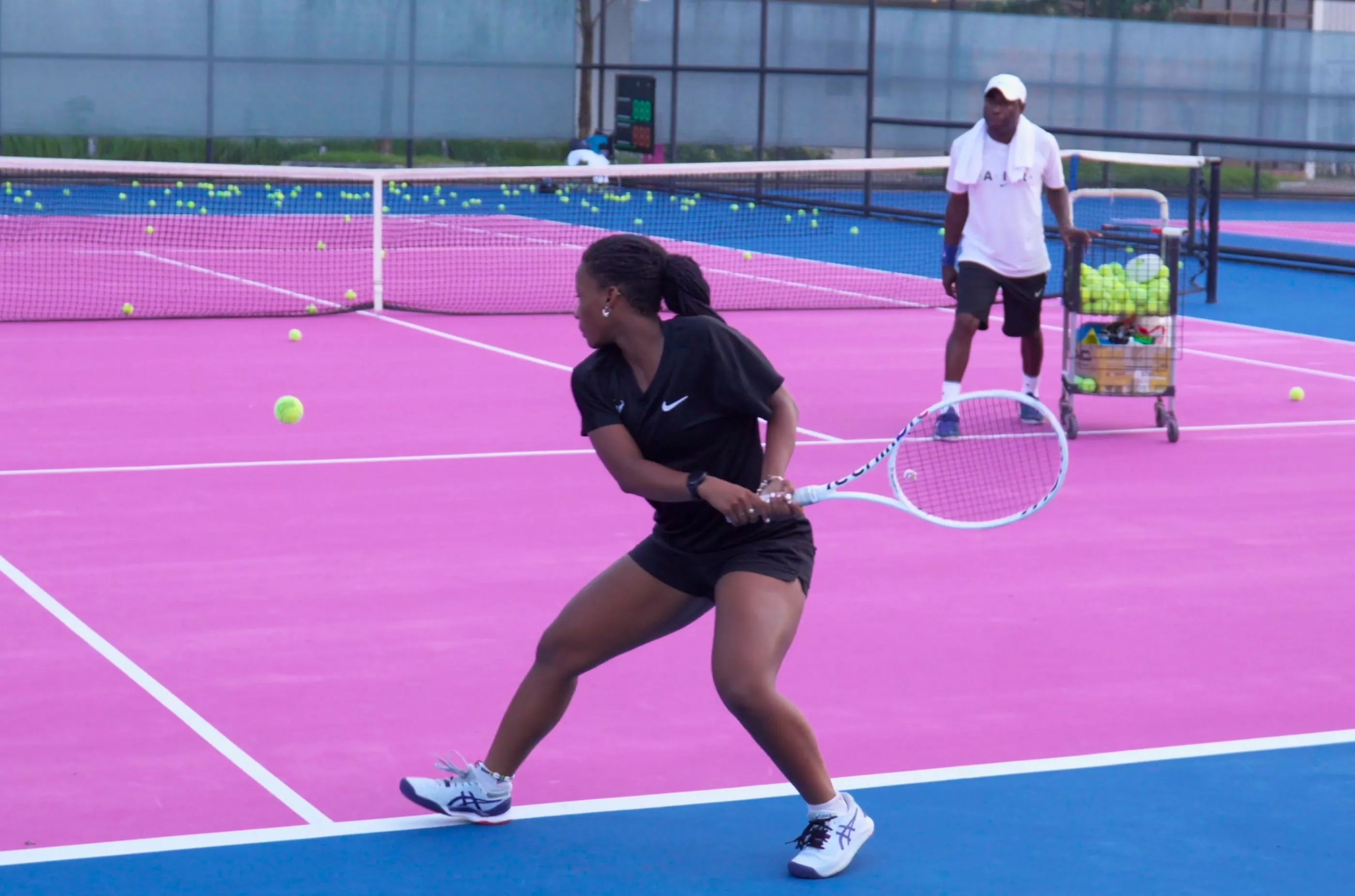 Backhand Rotation & Recovery: Footwork Patterns that Flow