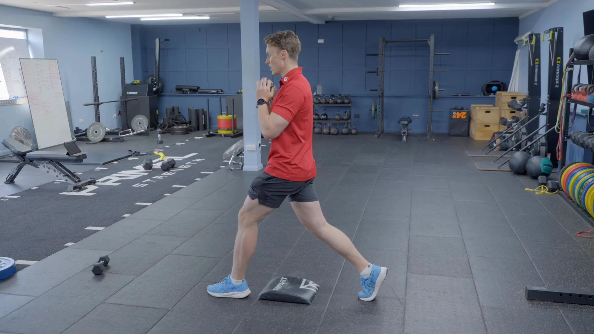 Dumbbell Split Lunge: Build Single-Leg Strength, Power & Stability for Golf Swing