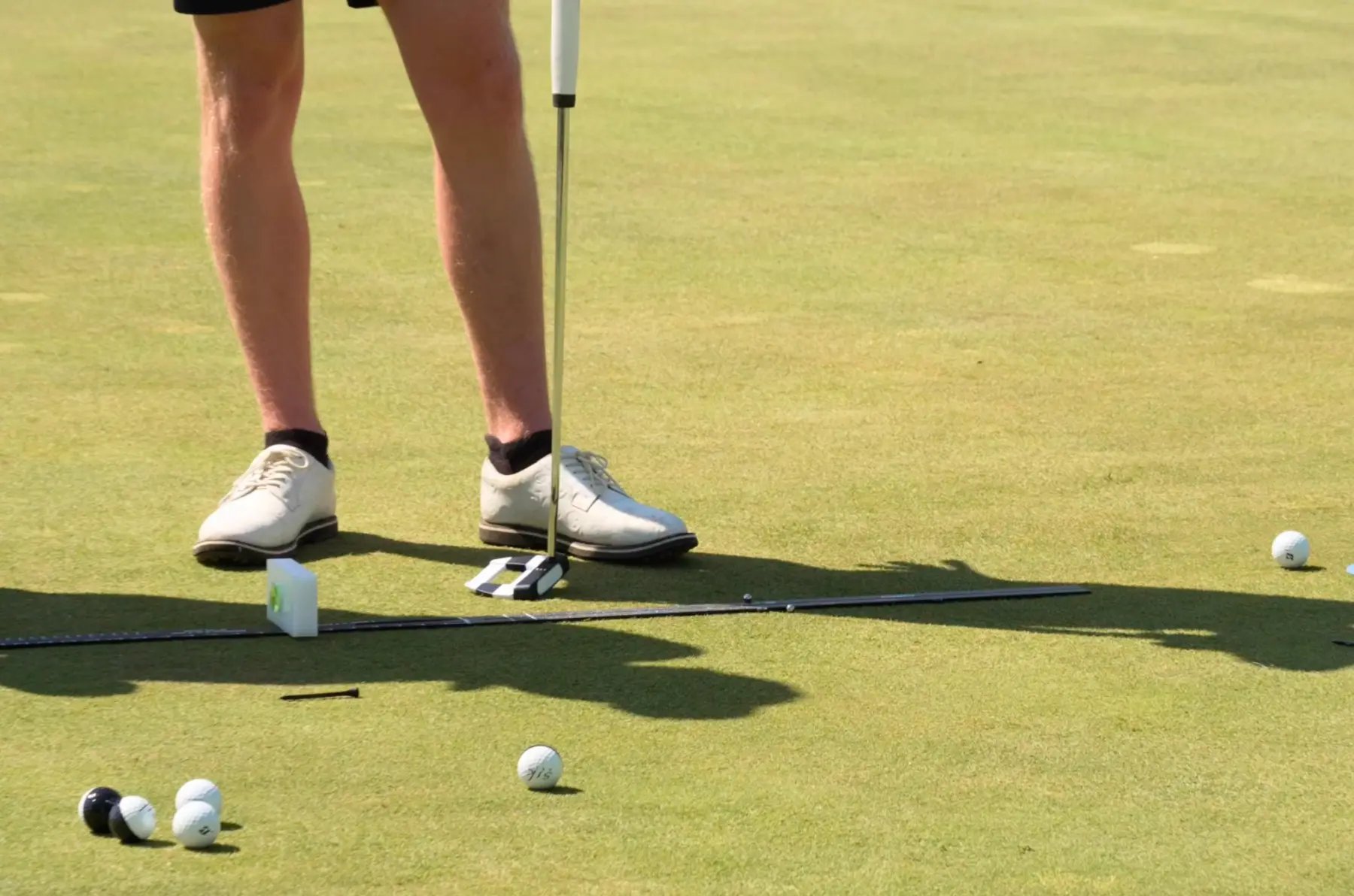 Putting Speed Control: Ultimate Gate Drill (Bryson DeChambeau Method)