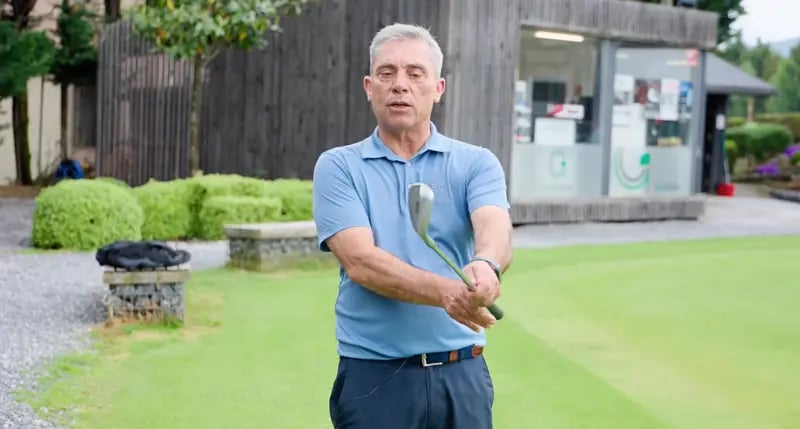 How Jon Rahm Learned the “Golpe Rodado” – Mastering the Low-Roll Chip Shot