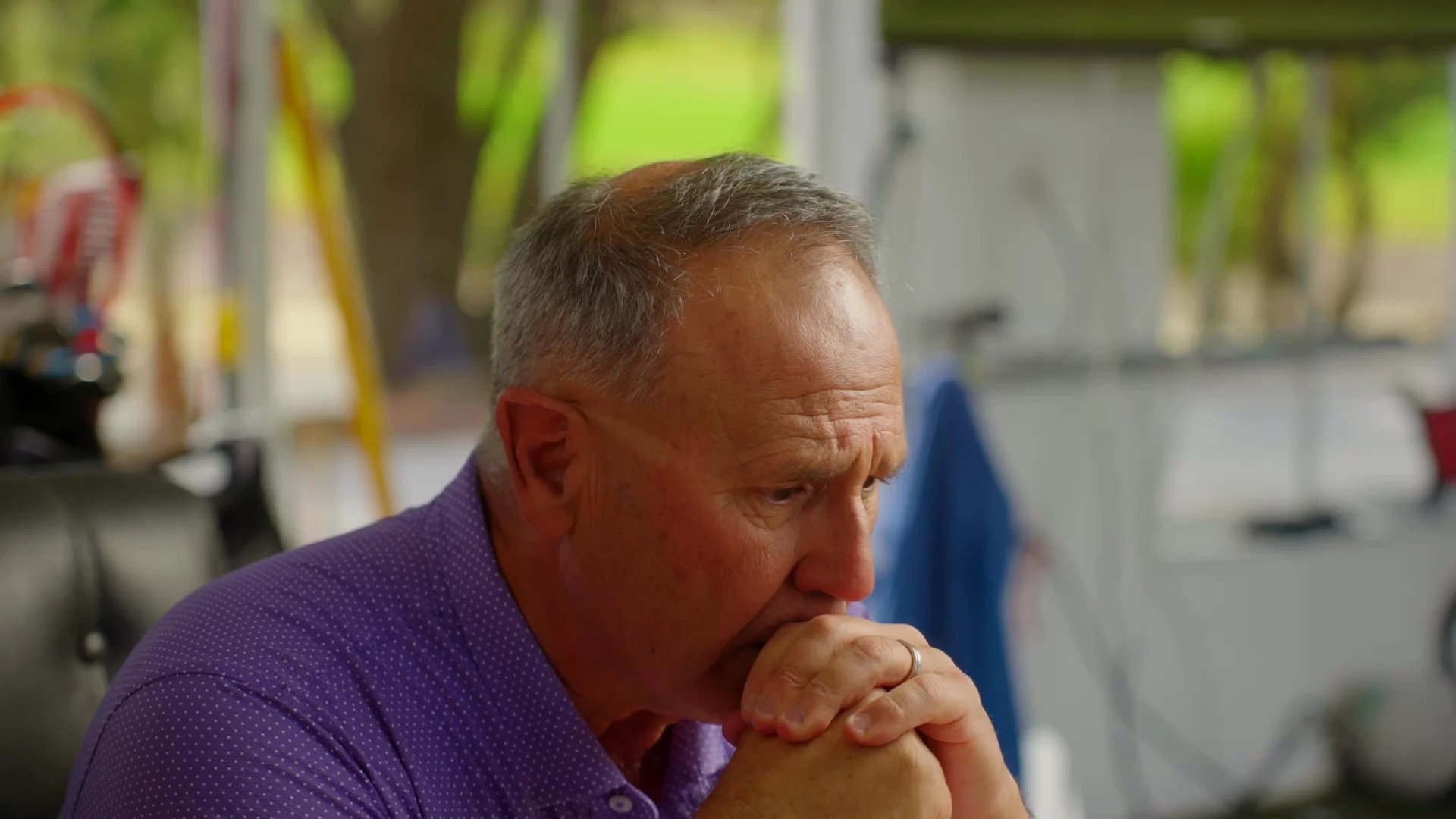 Don’t Overcrowd the Golf Swing/ How to Practice the Right Way