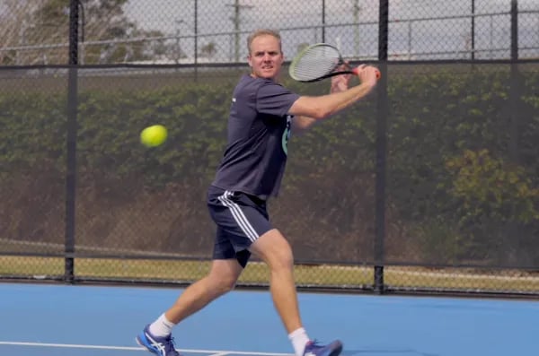 One handed backhand