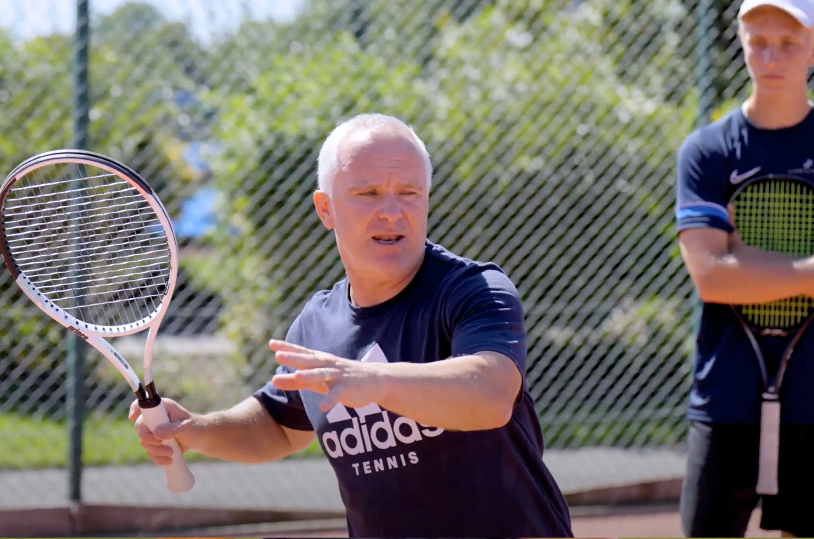 How to Return a Wide Slice Serve