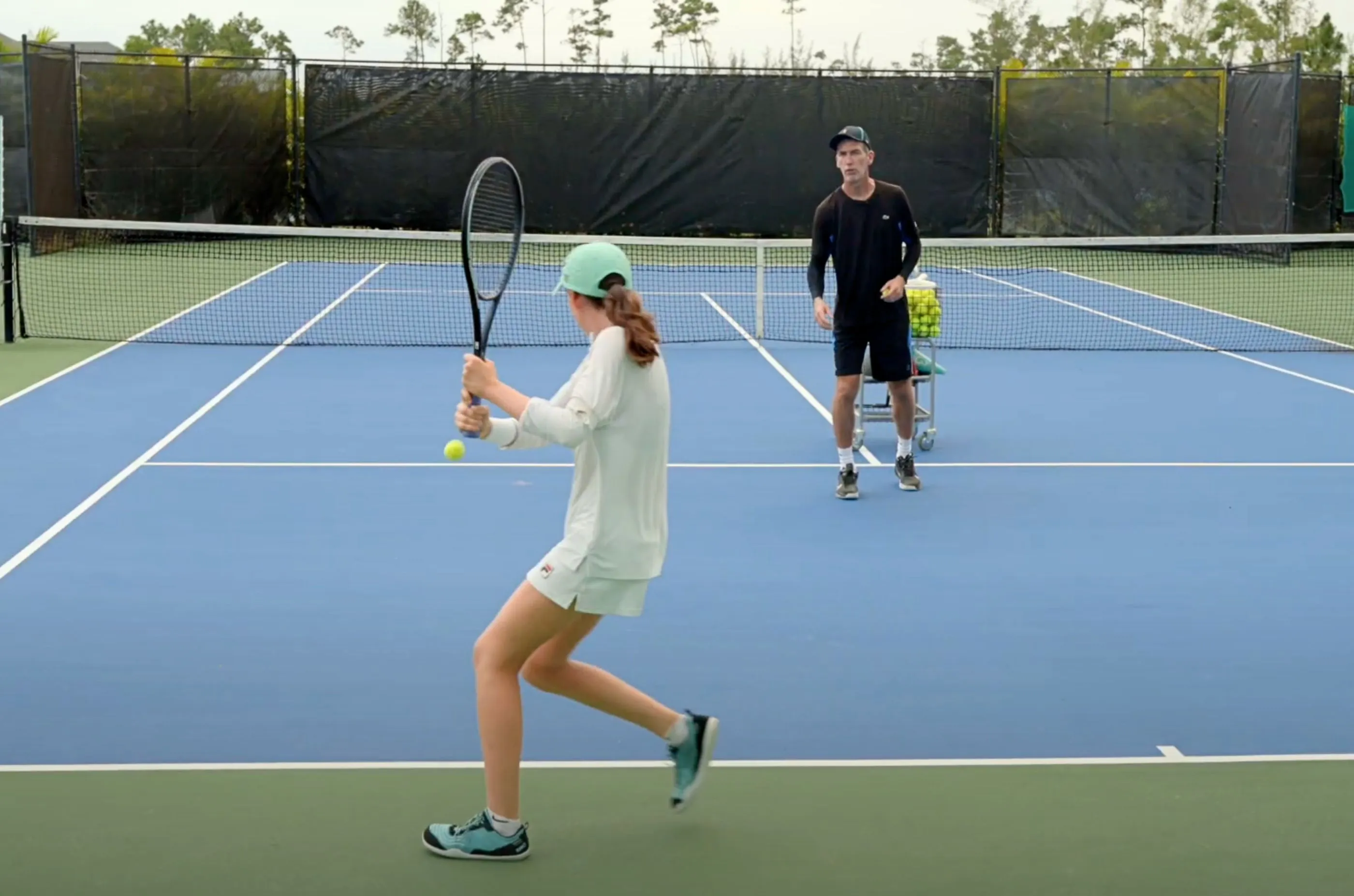 Backhand - Real Time Correction
