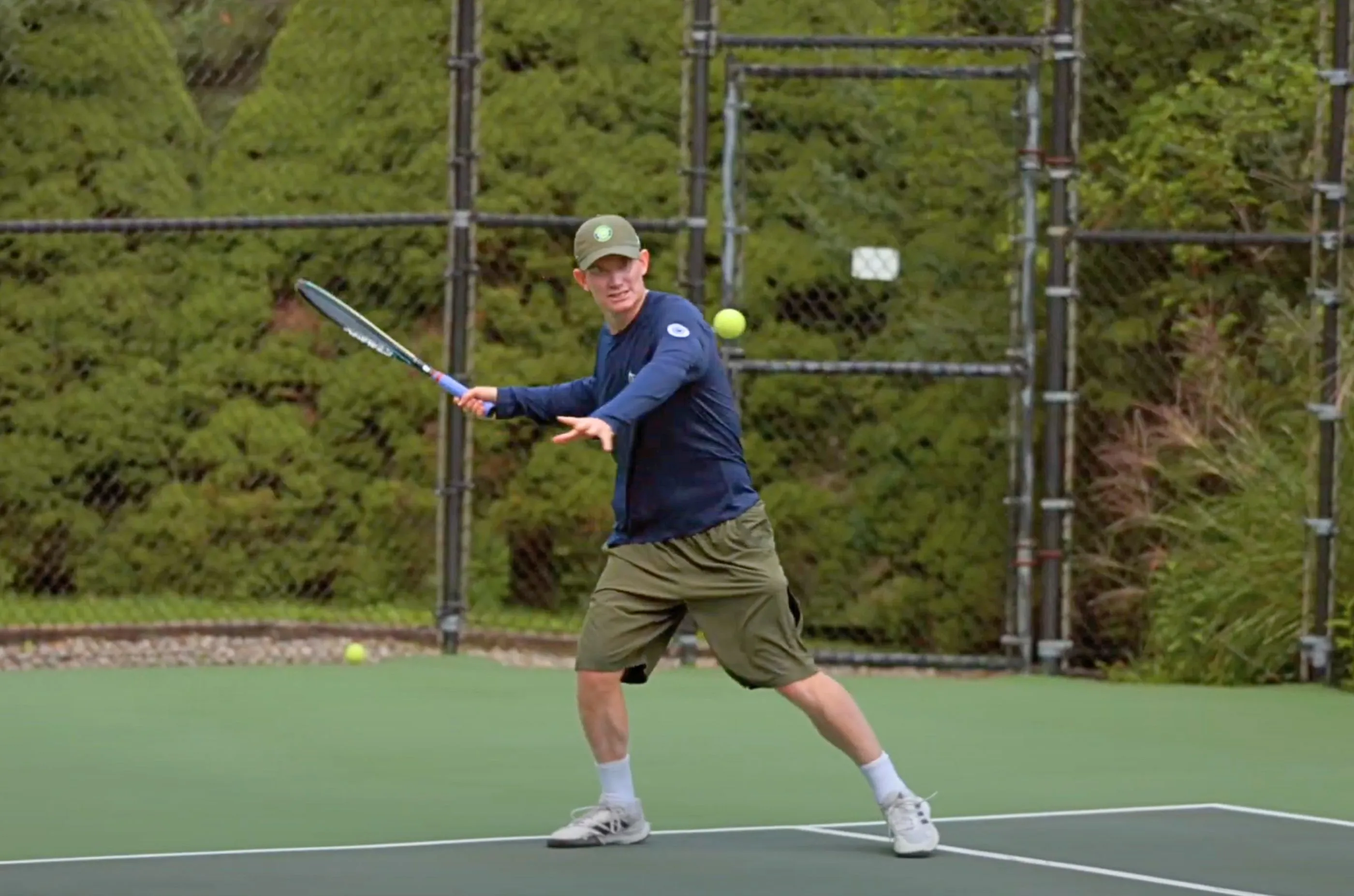 How Taylor Fritz Was Taught The Forehand